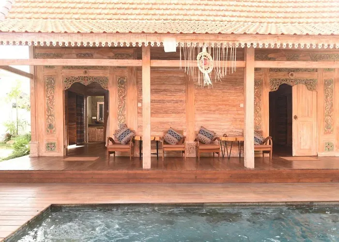 Lotus Joglo Guest house *