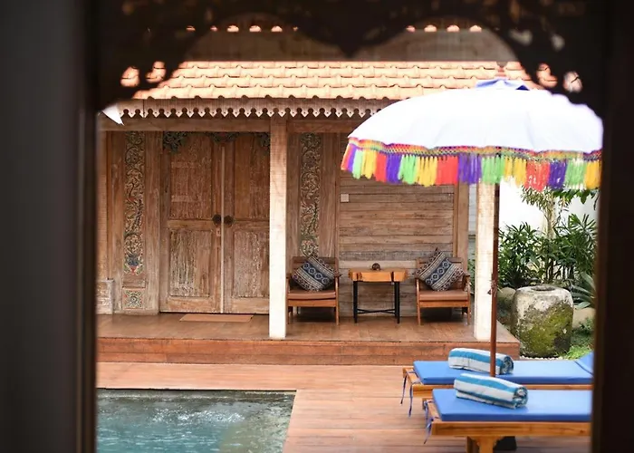 Guest house Lotus Joglo