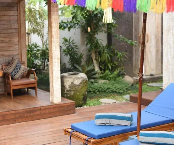 Lotus Joglo Guest house Canggu (Bali)